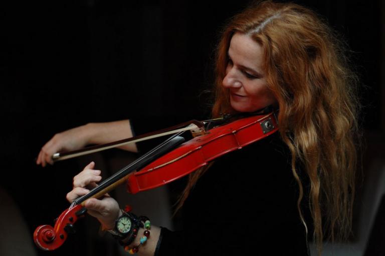 Η Ευανθία Ρεμπούτσικα στο Μέγαρο Μουσικής Αθηνών