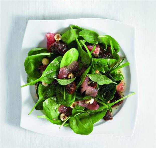 Σαλάτα με σπανάκι, σύκα και γκρέιπφρουτ