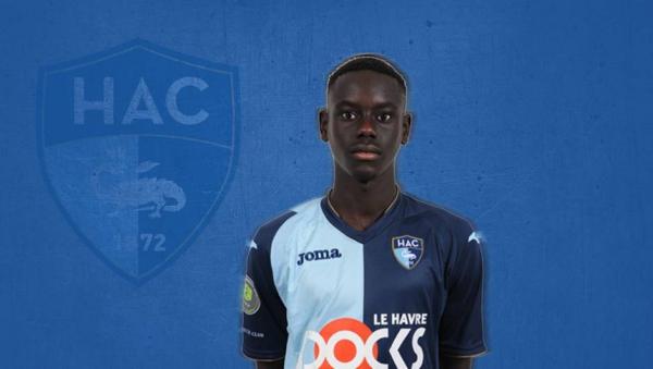 Νέος θάνατος νεαρού ποδοσφαιριστή – Απεβίωσε ο 18χρονος Σαμπά Ντιόπ