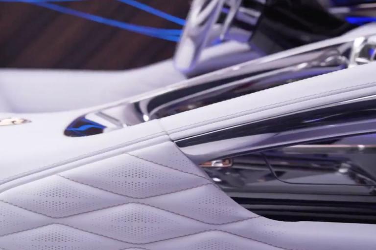 Άρωμα περιπέτειας στην νέα άφιξη των Mercedes-Maybach