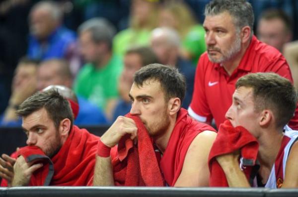 Χωρίς ψηλούς δεν γίνεται δουλειά