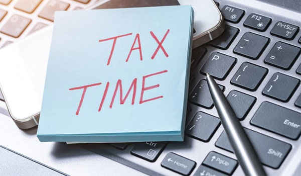 Έξτρα φόρος 22% αν δεν καλυφθεί το αφορολόγητο