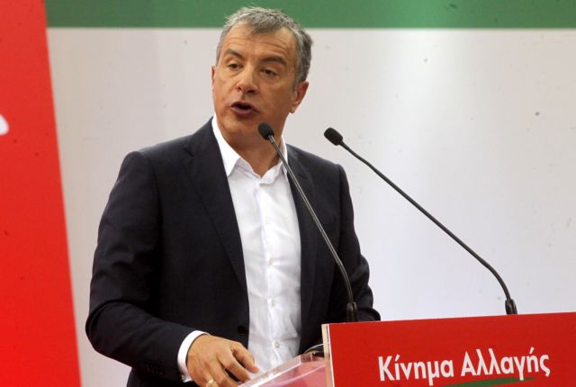 Θεοδωράκης: Κατάλληλος γονέας ένας ομοφυλόφιλος όσο και ένας ετεροφυλόφιλος