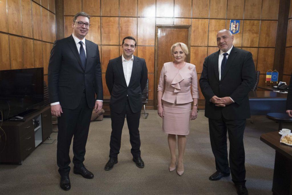 Τσίπρας: Οι βαλκανικές χώρες και όχι τρίτοι να καθορίζουν τις εξελίξεις στην περιοχή