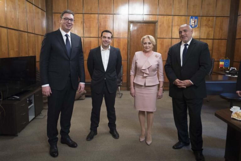 Τσίπρας: Οι βαλκανικές χώρες και όχι τρίτοι να καθορίζουν τις εξελίξεις στην περιοχή