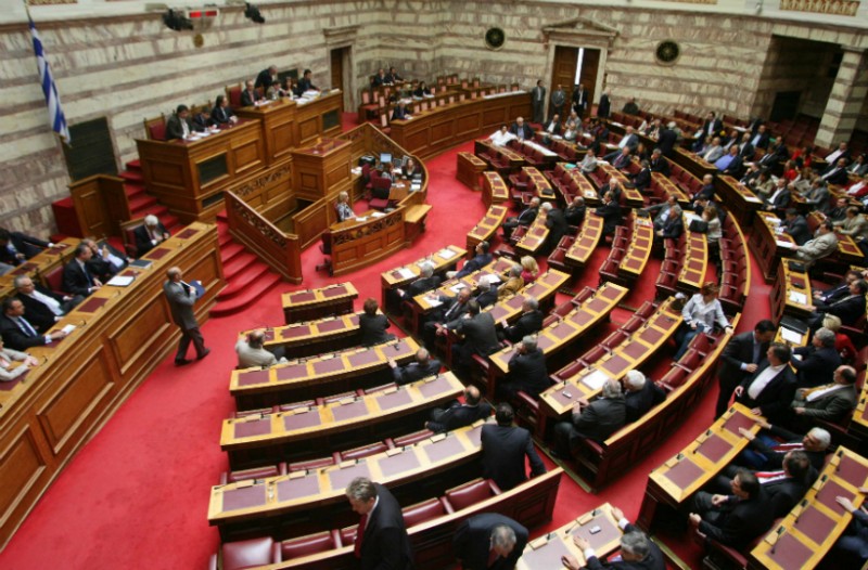 Ερώτηση 28 βουλευτών του ΣΥΡΙΖΑ για την προστασία του ακατάσχετου τραπεζικού λογαριασμού