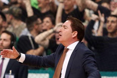 Τσάβι Πασκουάλ: «Παραμένει το φαβορί η Ρεαλ»