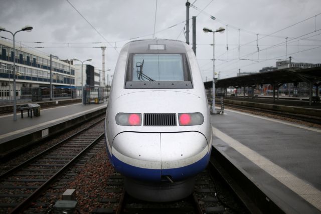 Γαλλία: Λειτουργούν ξανά οι σιδηρόδρομοι πριν τη νέα απεργία