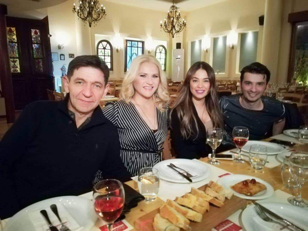 Όλη την Ελλάδα θα γυρίσει η «Άγρια Δύση» του Θοδωρή Αθερίδη