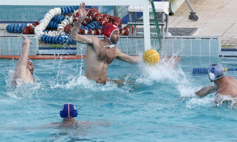 «Απόλυτος» και… χαλαρός ο Ολυμπιακός απέναντι στο Παλαιό Φάληρο