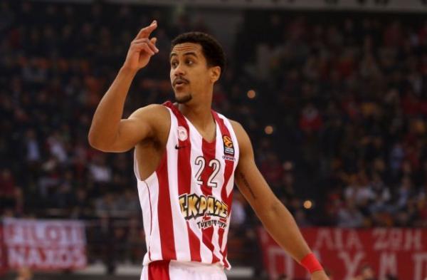 Ρόμπερτς: Να μάθουμε από το ματς, αλλά να το ξεχάσουμε