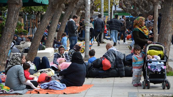 Σε έξαρση η εμπορία προσφυγικών εγγράφων στην Αθήνα