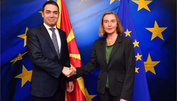 Σημαντικό για όλη την ΕΕ να βρεθεί λύση στο Σκοπιανό, τόνισε η Μογκερίνι στον Ντιμιτρόφ