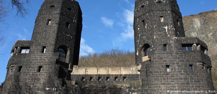 Πωλείται η ιστορική γέφυρα του Ρεμάγκεν