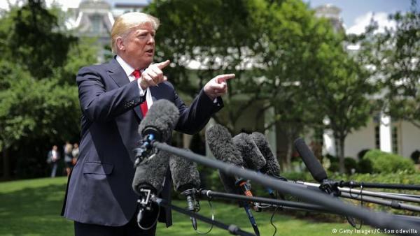 Ο Τραμπ χαλαρώνει την εποπτεία των τραπεζών