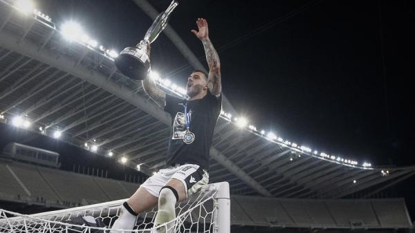 ΠΑΟΚ: Ο Βιεϊρίνια MVP του τελικού και από τον κόσμο