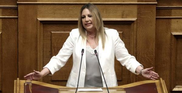 Οξύτατες αντιδράσεις για τη σεξιστική επίθεση σε βάρος της Φώφης Γεννηματά