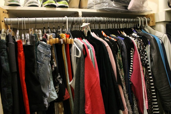 Τι αποκαλύπτουν τα ρούχα μας για τα κιλά μας