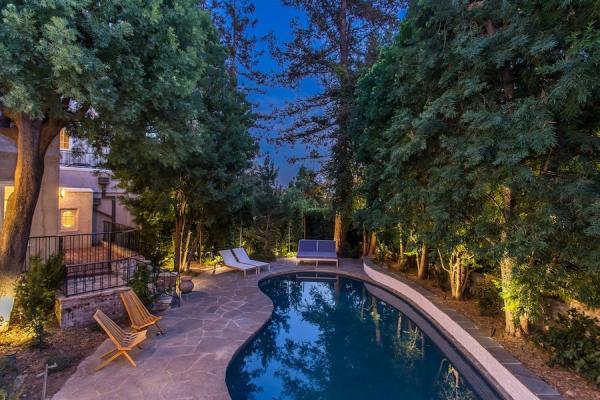 Στα χέρια του Λεονάρντο ΝτιΚάπριο πλέον η έπαυλη του Moby