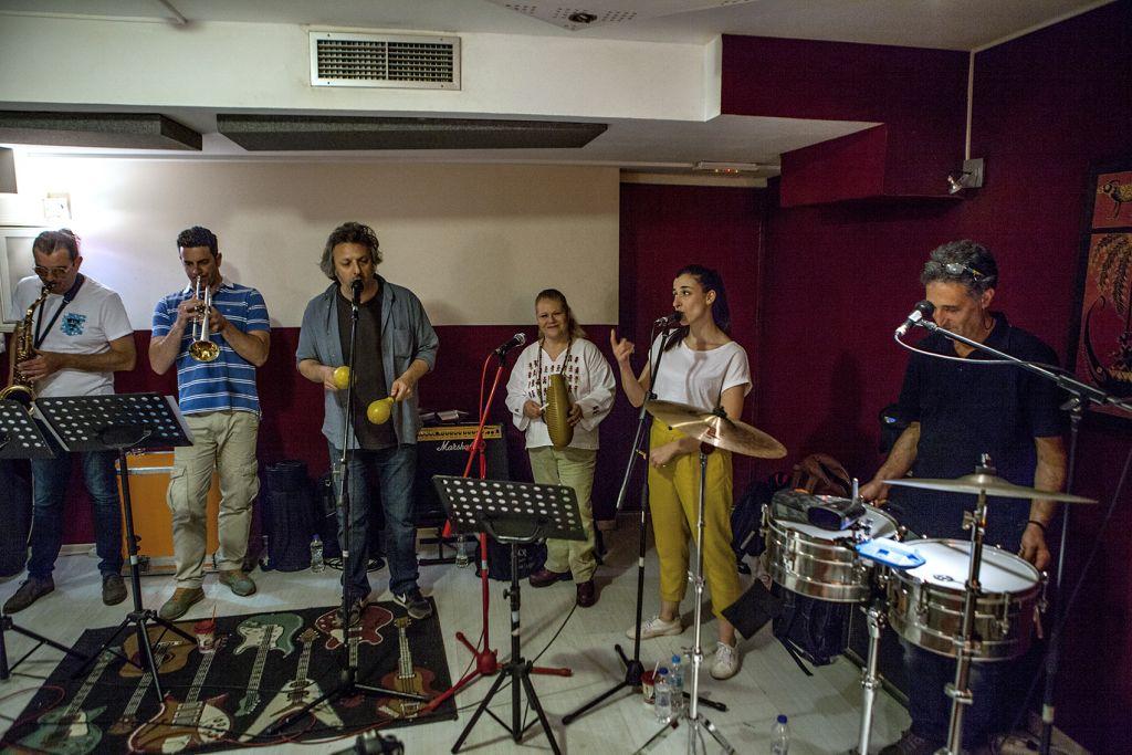 Αποκλειστικές φωτογραφίες από την πρόβα των Apurimac με την Μαρίζα Ρίζου