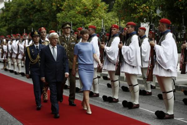 Μηνύματα Παυλόπουλου σε ΠΓΔΜ και Τουρκία για το Κυπριακό