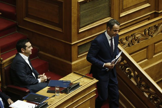Τσίπρας: Παρελθόν τα μνημόνια – Κυριάκος: Κάθαρση οι κάλπες