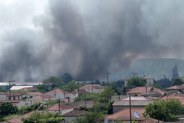 Προληπτικά μέτρα μετά την τοξική φωτιά στο εργοστάσιο μπαταριών