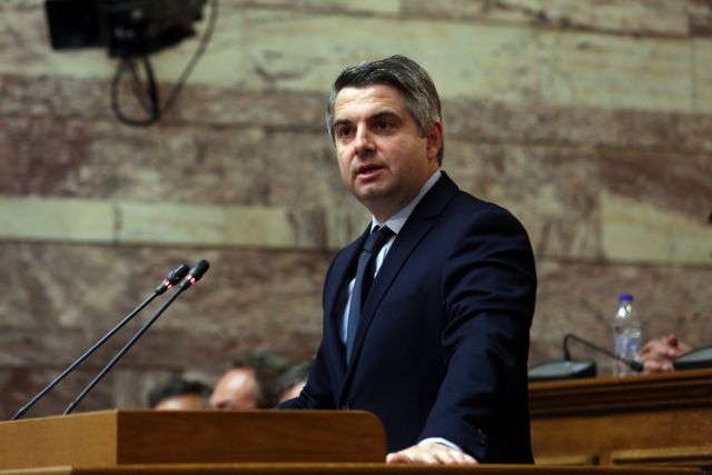 Επιμένει ο Κωνσταντινόπουλος να μην υπερψηφίσει το νομοσχέδιο για την αναδοχή