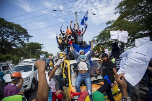 Νικαράγουα: Νέες συγκρούσεις μεταξύ διαδηλωτών και αστυνομικών