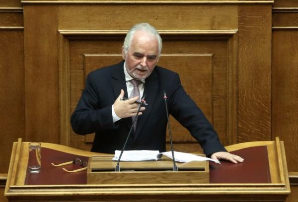 Κουτρουμάνης: Τι φοβήθηκε η Επιτροπή και δεν προχώρησε στην έρευνα για τη Novartis;