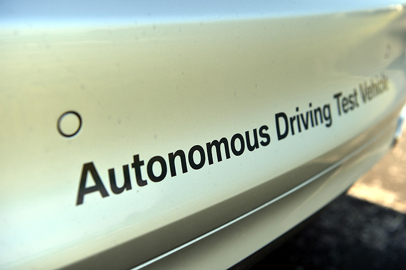 Η BMW αποκτά άδεια δοκιμών για αυτόνομα οχήματα στην Κίνα