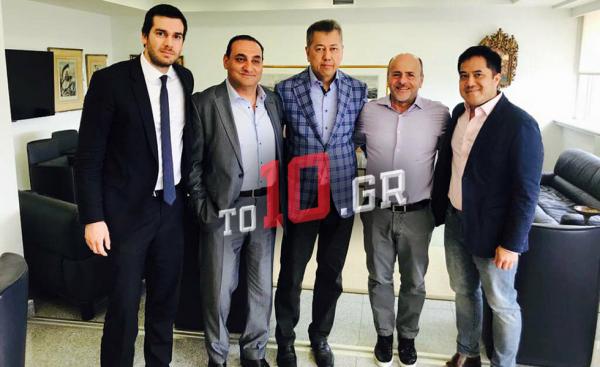 Αυτοί βρέθηκαν στη χθεσινή συνάντηση στα γραφεία του ΣΚΑΪ