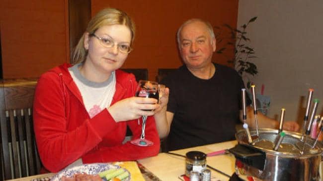 «Δεν περιμέναμε ότι θα επιβίωναν οι Σκριπάλ» λέει στο BBC γιατρός