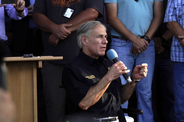 Πρωτοβουλία για την καταπολέμηση της βίας από τον κυβερνήτη του Τέξας