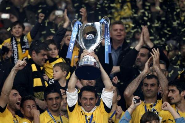 Έξι στέψεις η ΑΕΚ στο ΟΑΚΑ, καμία ο ΠΑΟΚ