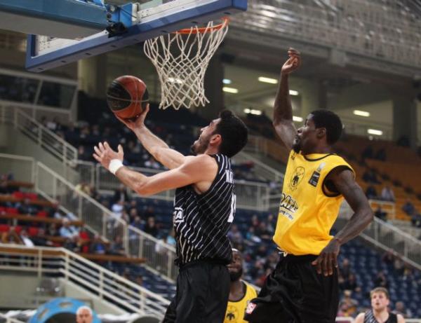 Livescore: ΠΑΟΚ-ΑΕΚ (78-74 Τελικό)