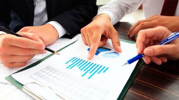 Χρηματοοικονομικά αναλφάβητοι το 45% των Ελλήνων