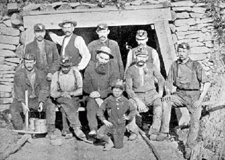 Η μακρινή Ελλάδα