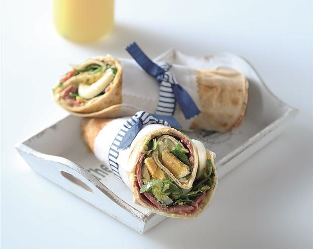 Αραβικές πίτες με παστράμι