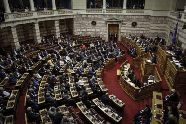 Για θλιβερή εικόνα και κούφιες υποσχέσεις του Τσίπρα στη Λέσβο μιλά η Αντιπολίτευση