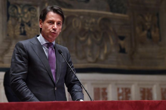 Ο Κόντε δεν παρουσίασε το κυβερνητικό σχήμα στον Ματαρέλλα