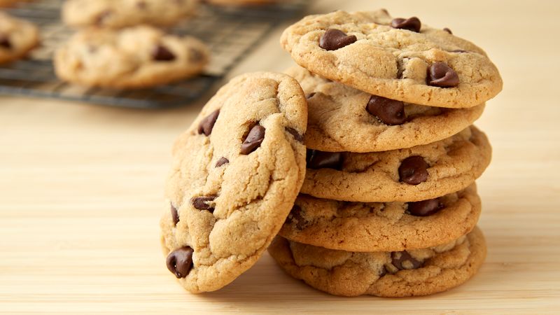 Φτιάξτε μπισκότα με κομματάκια σοκολάτας