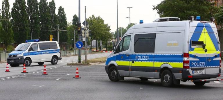 Επικίνδυνη εξουδετέρωση βόμβας του Δευτέρου Παγκοσμίου Πολέμου στη Δρέσδη