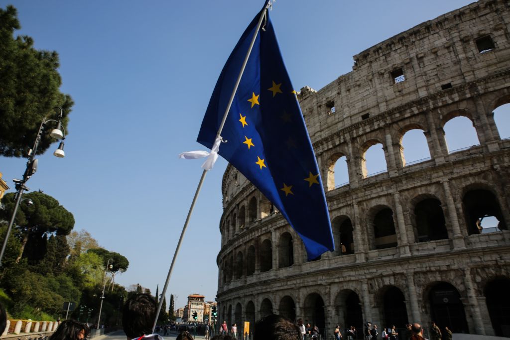 Η Ιταλία «καίει» και την ελληνική οικονομία - Οι φόβοι και οι προσδοκίες