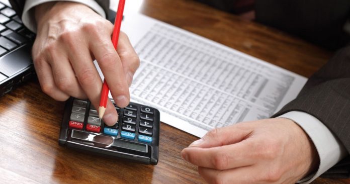 Εξωδικαστικός μηχανισμός: Ρύθμιση «ανάσα» για τους επαγγελματίες