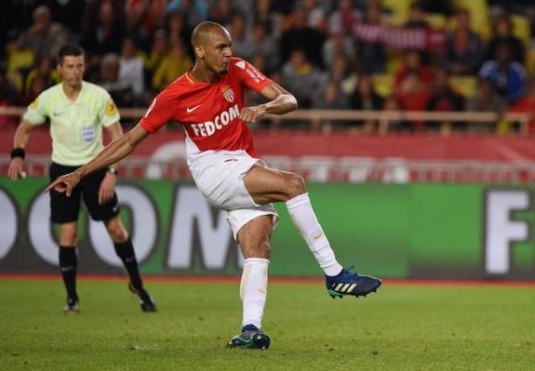 Στη Λίβερπουλ ο Φαμπίνιο