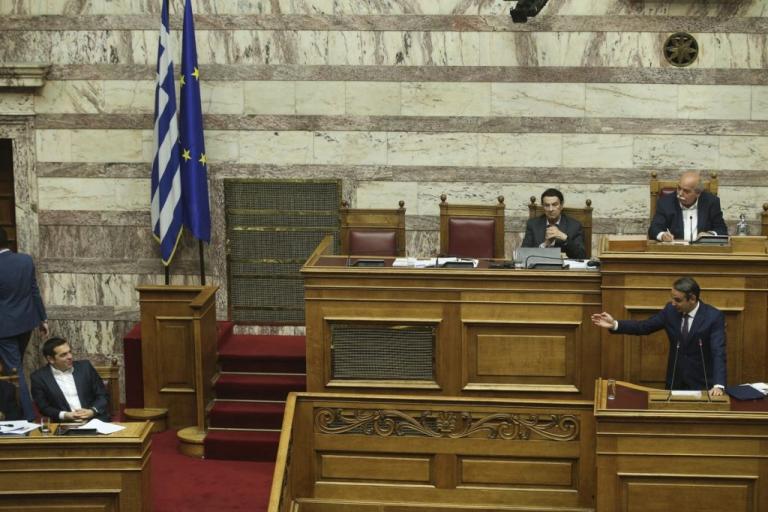 Το… βλήμα και τα γέλια Αλέξη και Κυριάκου