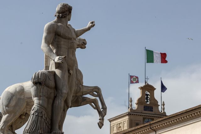 Παρατείνεται το αδιέξοδο στην Ιταλία – Έκκληση Ντι Μάιο στον Σαλβίνι