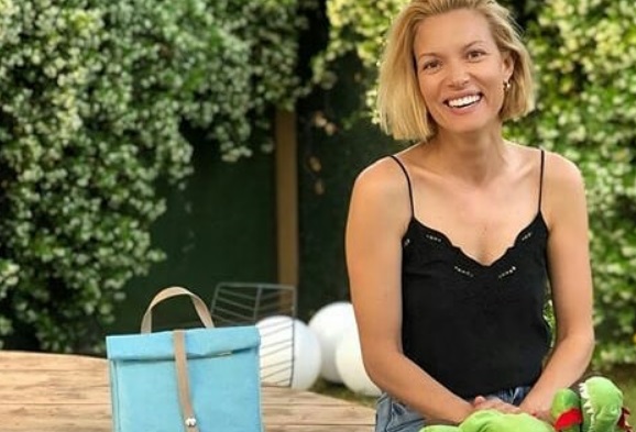 Δείτε την Βίκυ Καγιά και την κόρη της να απολαμβάνουν το Παρίσι