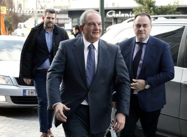 Σε κομματική εκδήλωση στη Θεσσαλονίκη ο Καραμανλής